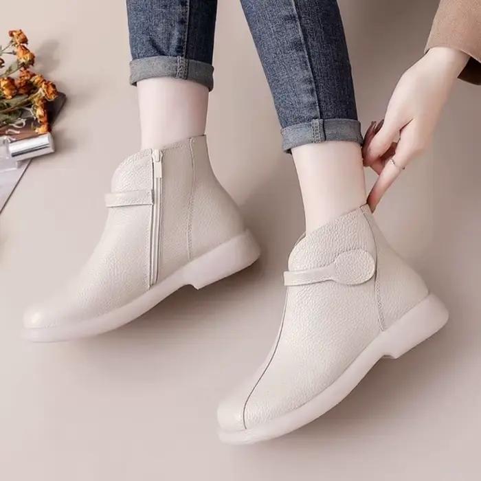 2025 automne début hiver chaussures en cuir véritable femmes bottines doux rétro marque dames bottes grande taille 41 Beige noir D645
