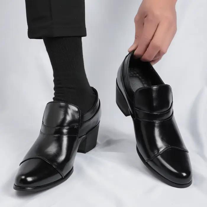 Rétro marron hommes chaussures à talons hauts chaussure sociale de haute qualité mâle bout pointu en cuir talons chaussures habillées homme chaussure hommes