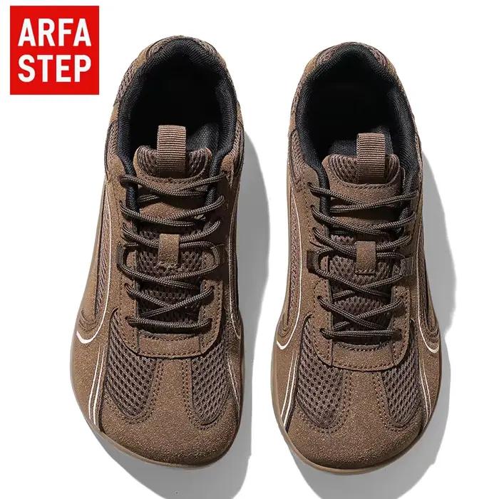ARFASTEP Nouvelles Chaussures Décontractées pour Hommes à Bout Large, Semelle Souple, Baskets de Marche Respirantes en Maille, Confortables, Type Pieds Nus