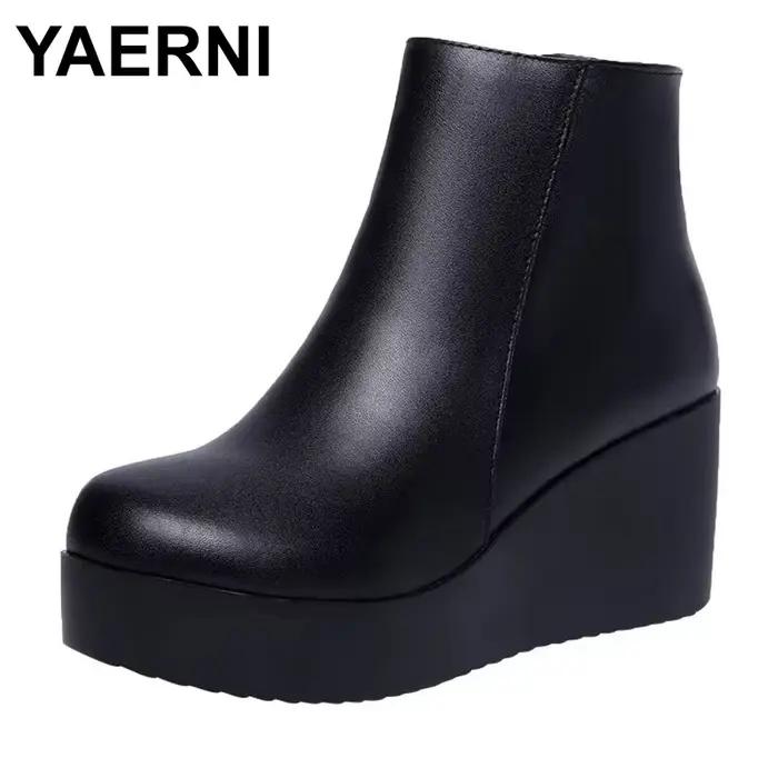 Bottes compensées à plateforme pour femmes