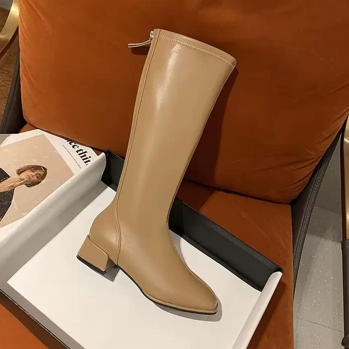 Bottes longues noires à talons hauts pour femmes