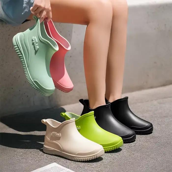 Bottes de pluie basses doublées de coton pour femmes polyvalentes en PVC pour la cuisine et les promenades sous la pluie