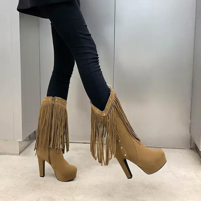 Bottes mi-mollet modernes pour femme