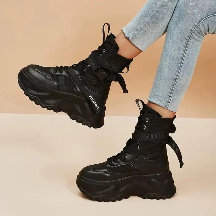 Bottes de moto noires à plateforme épaisse