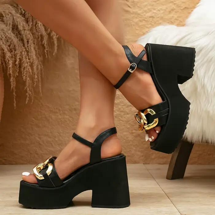 2025 NOUVELLES Chaussures À Plateforme Talons Grossés Pour Femmes Boucle En Métal Gladiateur Sandales Talons Hauts Dames Summe Pantoufle Zapatos De Mujer