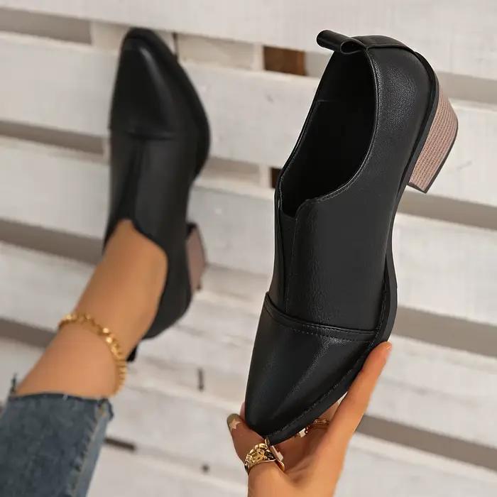 Bottines noires à talons épais et bout pointu pour femmes
