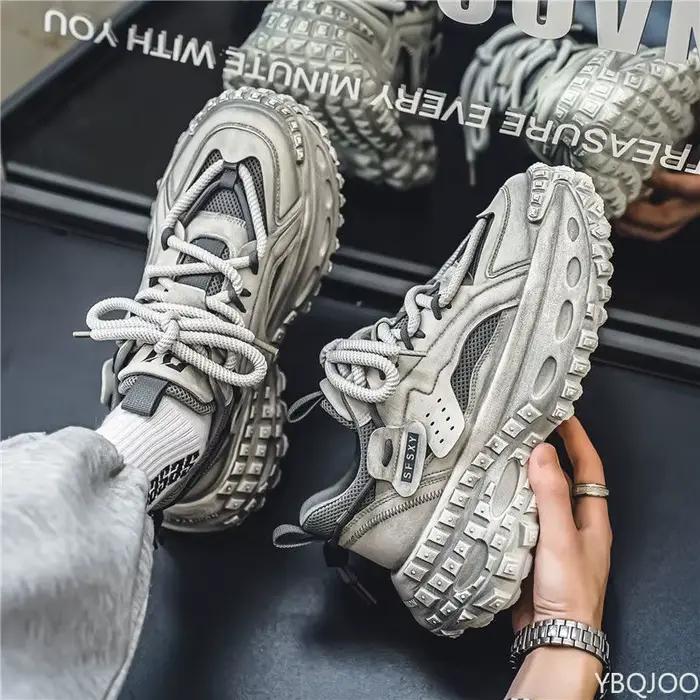 Printemps nouvelle semelle épaisse hauteur augmentant décontracté confortable chaussures pour hommes Niche tendance polyvalent maille à la mode chaussures pour hommes 2026