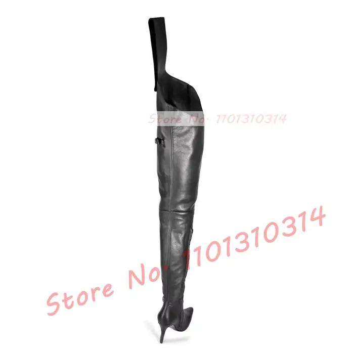 Bottes à entrejambe en cuir noir avec ceinture pour femme