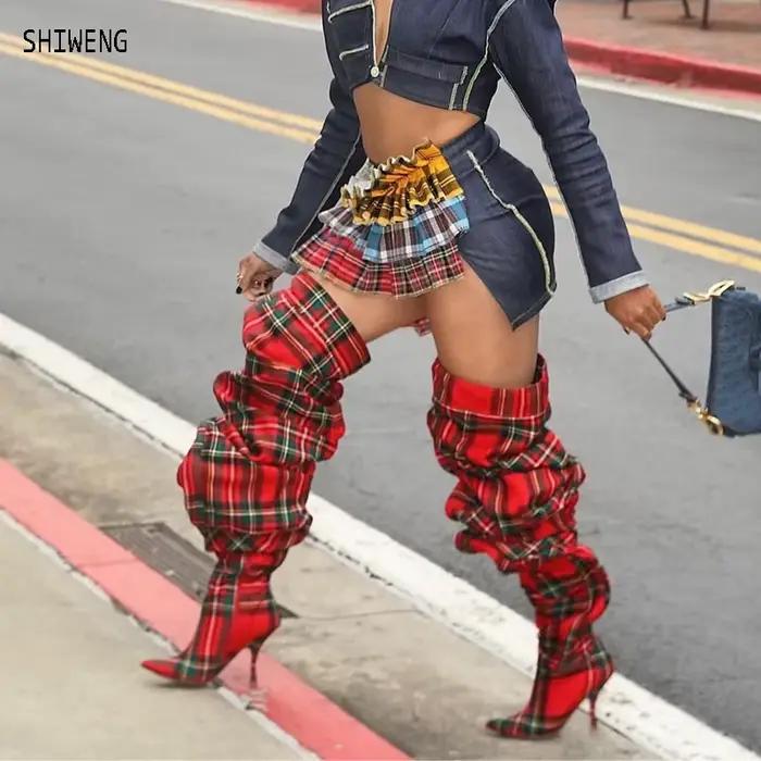 Bottes larges en tissu à grille rouge pour femmes