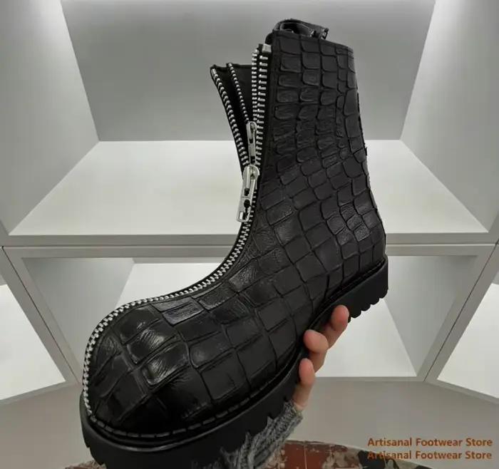 Bottes mi-mollet gothiques tendance pour hommes en cuir noir gaufré croco avec fermeture éclair avant