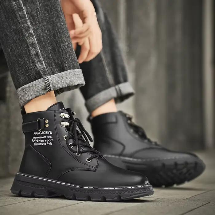 Bottes décontractées pour hommes, quatre saisons, nouvelles bottes hautes à semelle souple, antidérapantes, respirantes, légères, confortables, à la mode, pour la marche en plein air et le travail