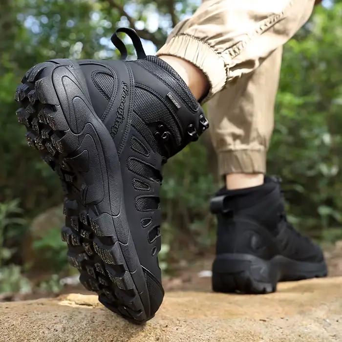 Hommes bottes 2024 nouvelle plate-forme bottes en plein air imperméable espadrilles décontractées travail hommes bottines randonnée chaussures de sécurité hommes athlétiques
