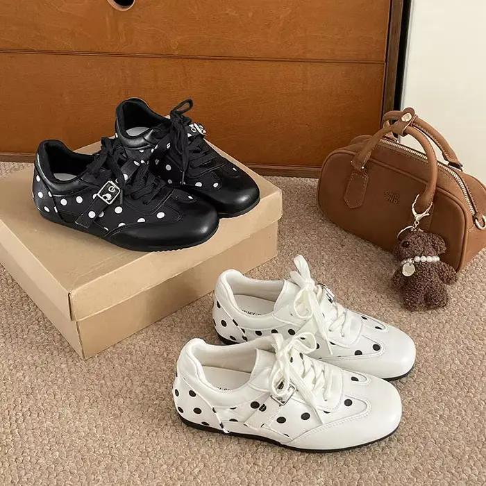 Chaussures vulcanisées à talon plat à pois de style coréen pour femmes, baskets, chaussures de sport