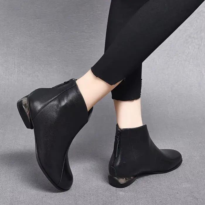 Bottes courtes en cuir à semelle souple pour femmes