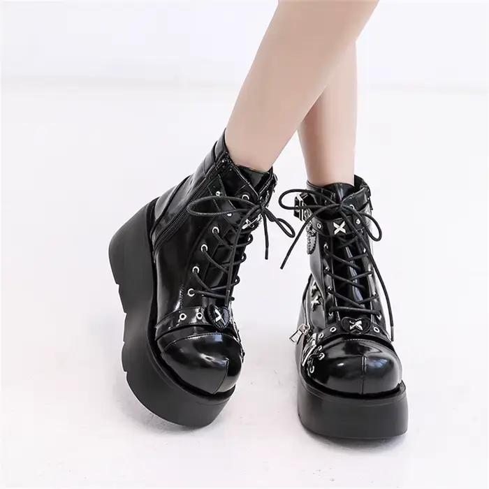 Nouvelles Bottes Gothiques à Plateforme pour Femmes, Style Punk avec Boucles, Fermetures Éclair et Rivets, Talons Compensés Hauts, Chaussures de Soirée et de Rue pour Femme