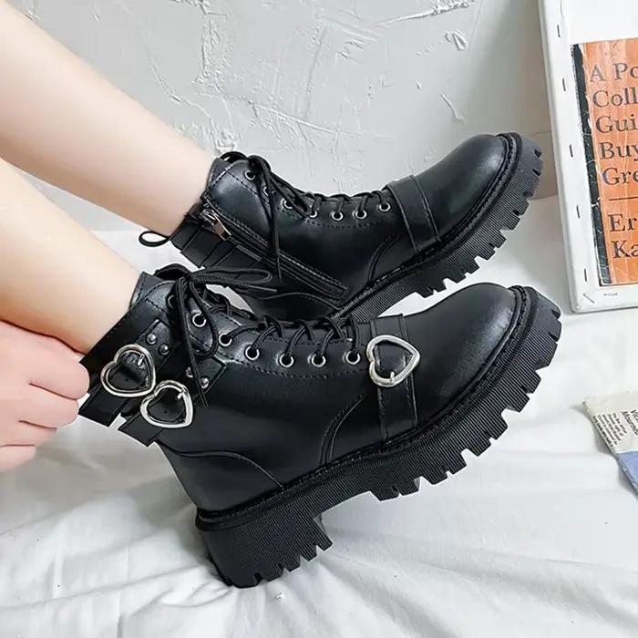 Bottes de rinçage à plateforme épaisse pour femmes, cuir PU, optique, bottes courtes astronomiques, chaussures de moto noires, cœur strucunky, automne 2024
