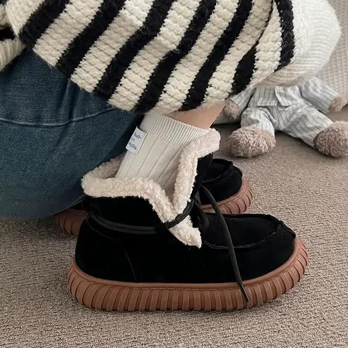 Bottines de neige en daim et fourrure pour femme, chaussures d'hiver à plateforme épaisse, à lacets, en fourrure moelleuse, chaudes et en peluche