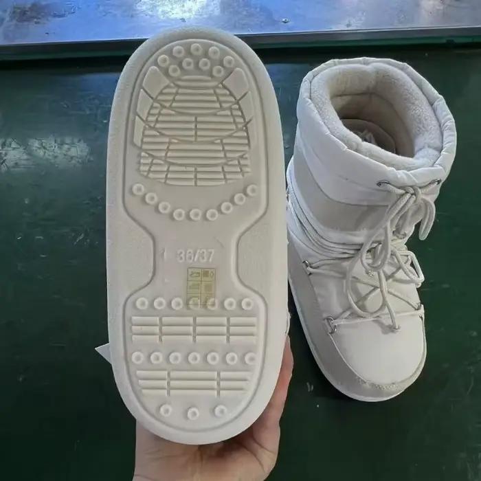 Nouvelles chaussures d'hiver pour femmes, bottes de neige ultra chaudes en fourrure exquise, bottes à plateforme tendance pour femmes, chaussures de créateur, Botas Feminina