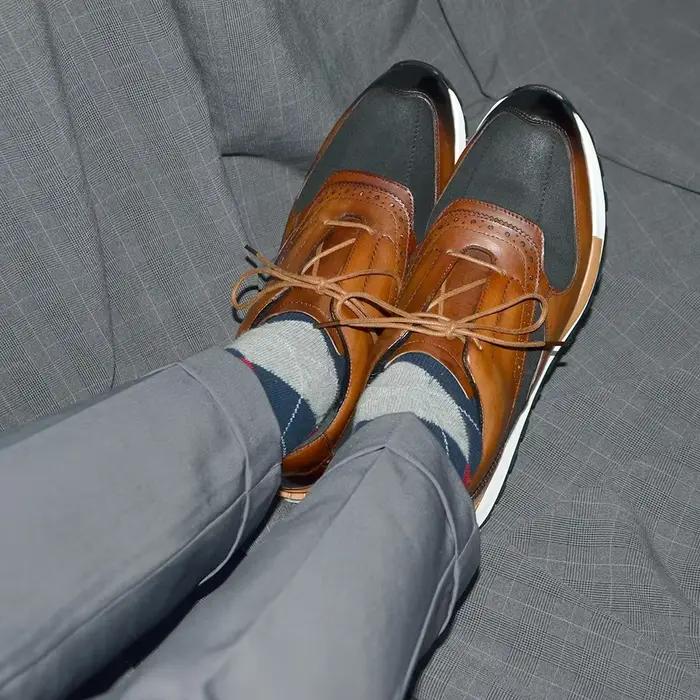 Marque de luxe concepteur hommes baskets en cuir véritable et tissu Patchwork à lacets marron richelieu Oxford