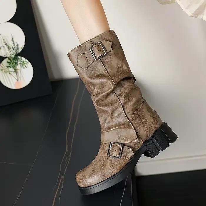 Chaussures gothiques plissées à bout rond pour femmes