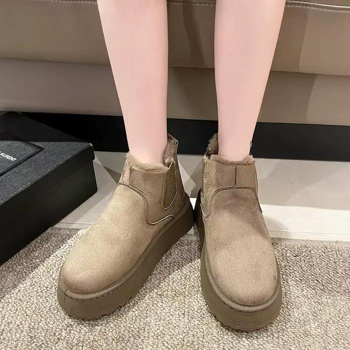 2025 nouvelles bottes de neige pour femmes en peluche chaud et antidérapant chaussures plates pour femmes chaussures de sport décontracté couverture antidérapante bottes pour femmes