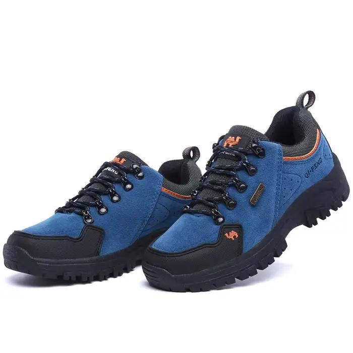 Chaussures décontractées en cuir pour hommes, baskets chaudes en fourrure antidérapantes pour l'hiver, chaussures de marche en daim pour femmes, chaussures de cowboy à lacets pour garçons, printemps-é