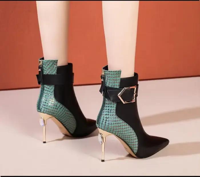 Bottes d'hiver en cuir souple noir pour femmes, bottes Parker pointues, chaussures à talons hauts, ceinture rétro, fermeture à glissière latérale, fête