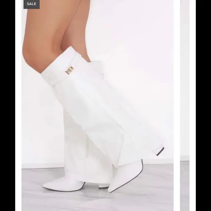 Bottes en cuir noir à bout pointu pliables mi-mollet talon épais style cowboy pour femmes occasions spéciales robustes élégantes à offrir