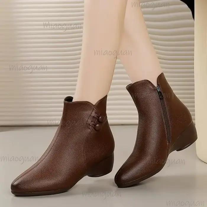 Bottines romaines en cuir artificiel avec boutons décoratifs pour femmes, confortables et élégantes pour les occasions hivernales et spéciales