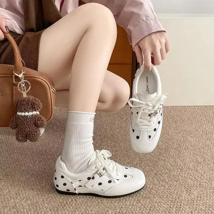 Chaussures vulcanisées à talon plat à pois de style coréen pour femmes, baskets, chaussures de sport