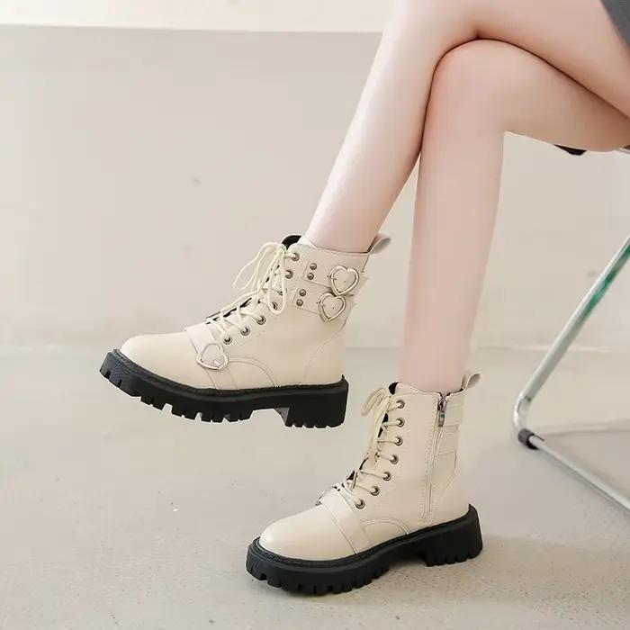 Bottes de rinçage à plateforme épaisse pour femmes, cuir PU, optique, bottes courtes astronomiques, chaussures de moto noires, cœur strucunky, automne 2024