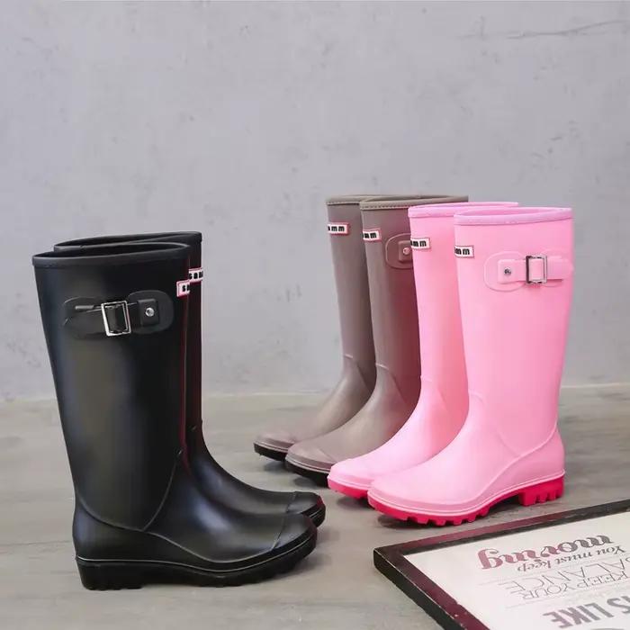 Bottes d'eau au genou pour femmes