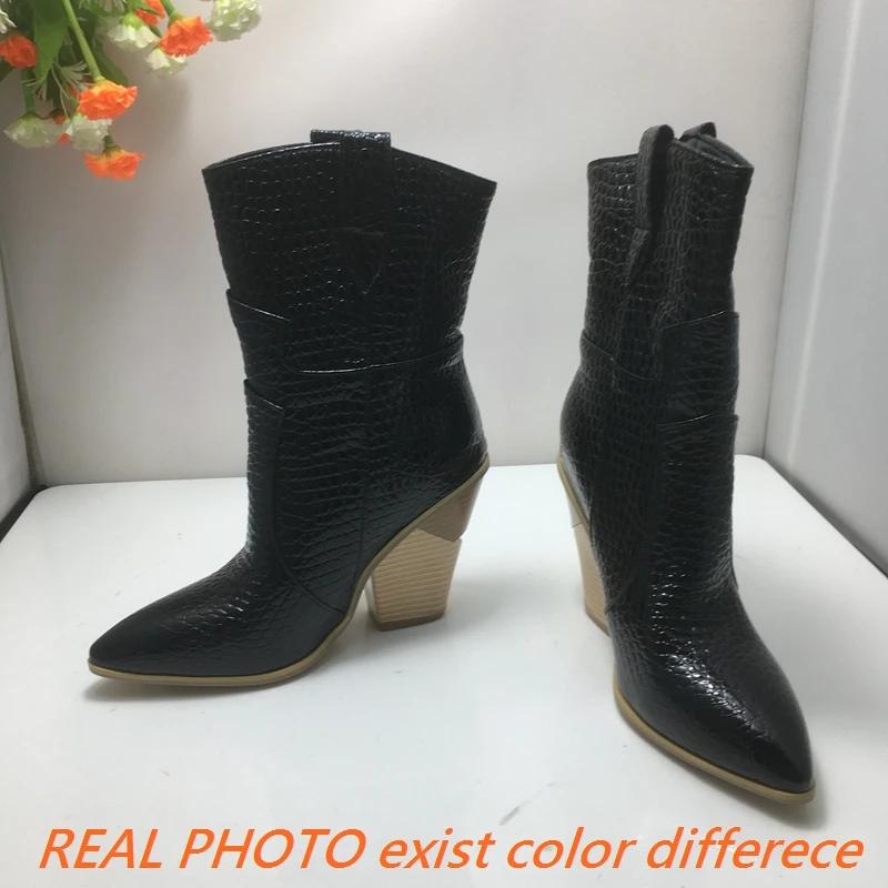 SIMLOVEYO 2025 Bottines d'hiver chaudes en fourrure style western pour femme, talon compensé, bout p
