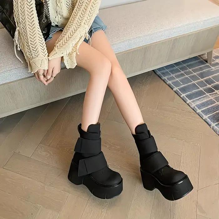 Bottines à plateforme à semelle épaisse noires pour femmes - Bout rond, antidérapantes, talons hauts, avec sangles et semelles réglables