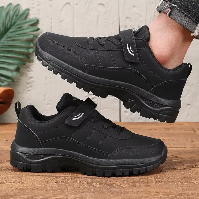 Chaussures décontractées pour hommes, design compensé luxueux et tendance, chaussures plates pour la