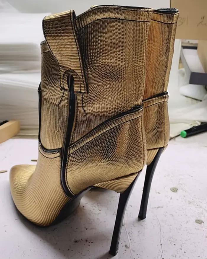 Bottines à talons hauts en cuir verni argenté et doré, bout pointu, talon métallique de 12 cm, à enf