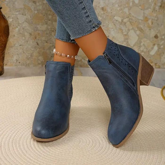 Femmes bottines 2025 nouvelle grande taille mode bottes bout pointu talon carré
