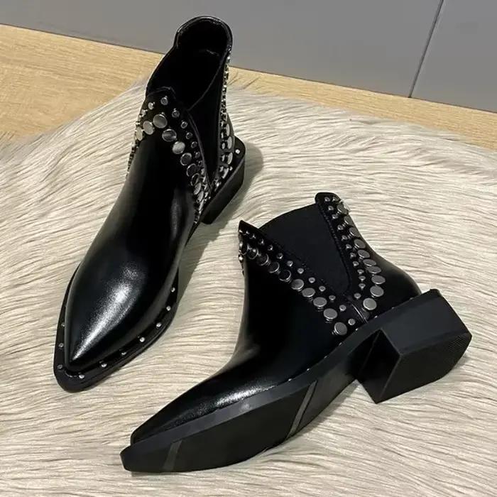 2025New femmes bottines Sexy bout pointu Style Punk Rivet-décoré femmes chevalier bottes hiver chaud et mode bottes courtes