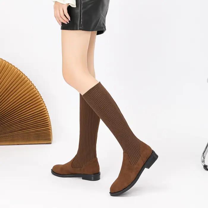Bottes d'hiver pour femmes, nouvelles bottes plates et confortables tricotées à la mode, 2025