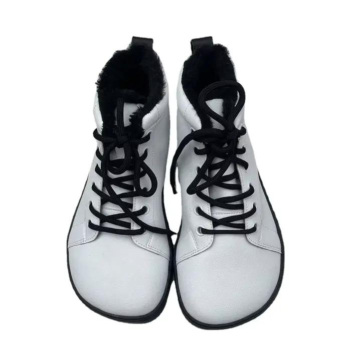 Bottes d'hiver en cuir avec fourrure intérieure pour femmes confortables et élégantes pour occasions décontractées printemps automne