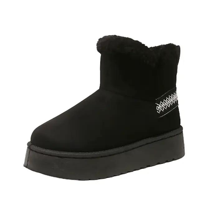 Nouvelles bottes d'hiver pour femmes en daim, avec semelles épaisses antidérapantes et doublure en coton chaud, style ethnique, bottes courtes pour femmes.