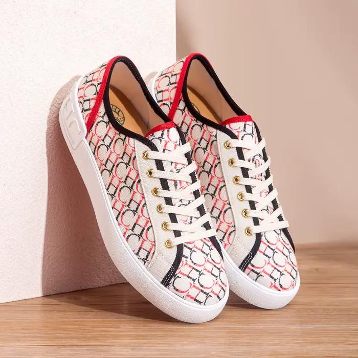 Chaussures de marche simples à lacets pour femmes
