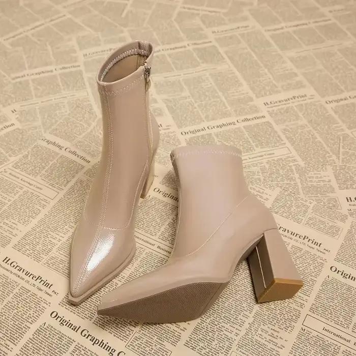 Chaussures pour femmes 2025 nouveau bout pointu talon épais petites bottes courtes