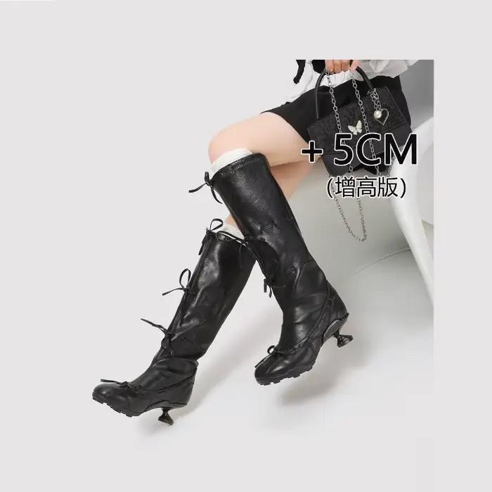Bottines à talons hauts pour femmes avec bottes larges et décorations en nœuds, bottes de mode uniques à manches longues et à large sangle.