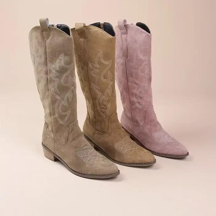 Bottes de cowgirl brodées en nubuck pour femmes, hautes au genou, talon carré, printemps automne, confort et élégance pour toutes les occasions