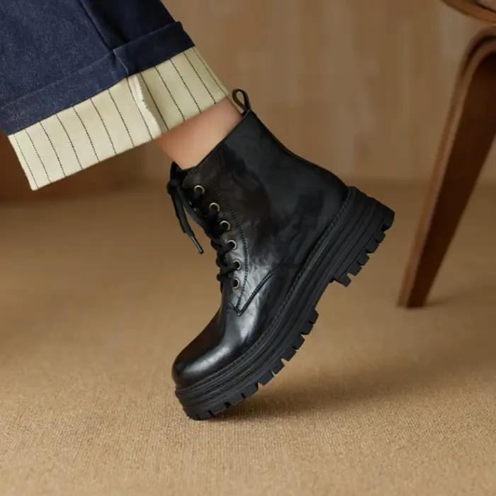 Bottes Femme Tendances 2026 Nouvelles Bottes Locomotive Rétro Plissées en Velours à Talon Épais pour Femme Chaleur Hivernale