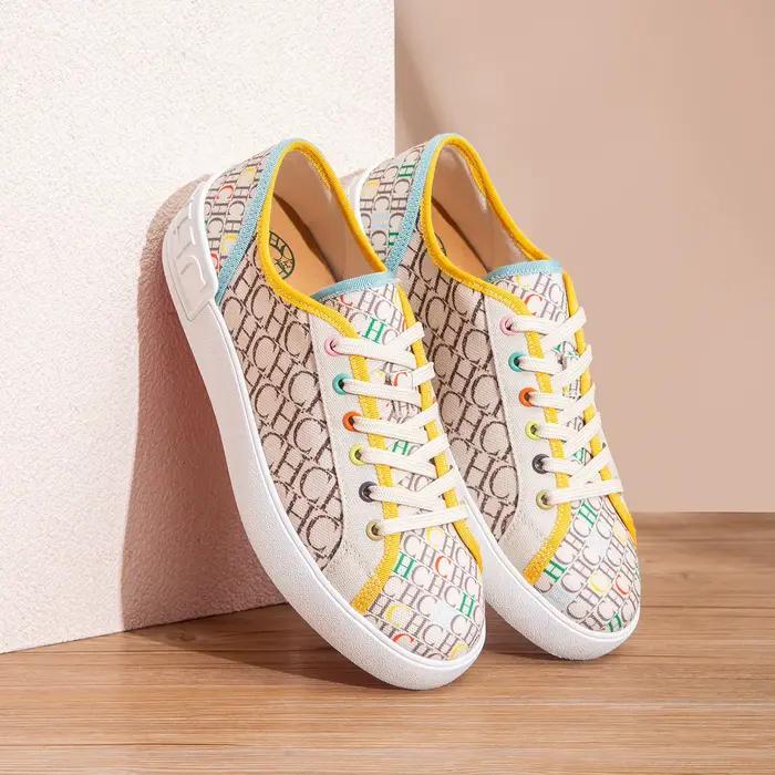 Chaussures de marche simples à lacets pour femmes