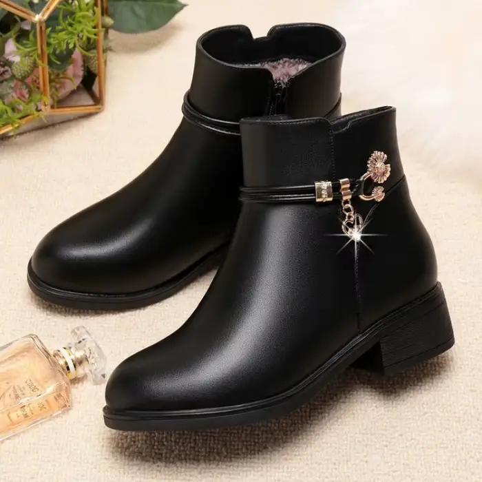 2025 bottes courtes en fourrure de cuir souple d'hiver pour femmes-chaussures en coton chaud à talon épais