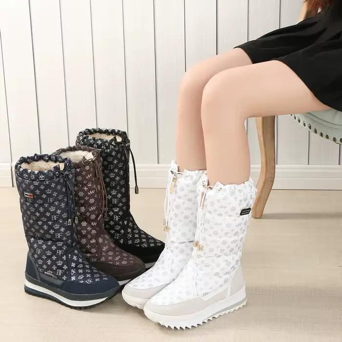 Hiver épais femmes bottes de neige chaud en peluche mi-mollet bottes antidérapant imperméable plate-forme botte de neige décontracté femme blanc chaussures