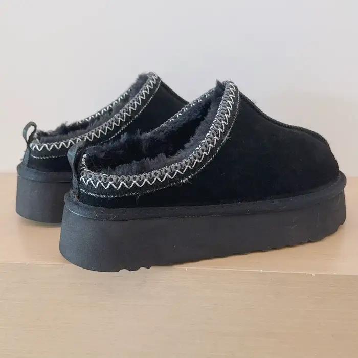 Nouvelles Bottes de Neige Ultra Mini à Plateforme en Fourrure pour Femmes 2026, Chaussons d'Hiver Classiques en Cuir de Vache Véritable pour Hommes, Bottines Chaudes pour Femmes